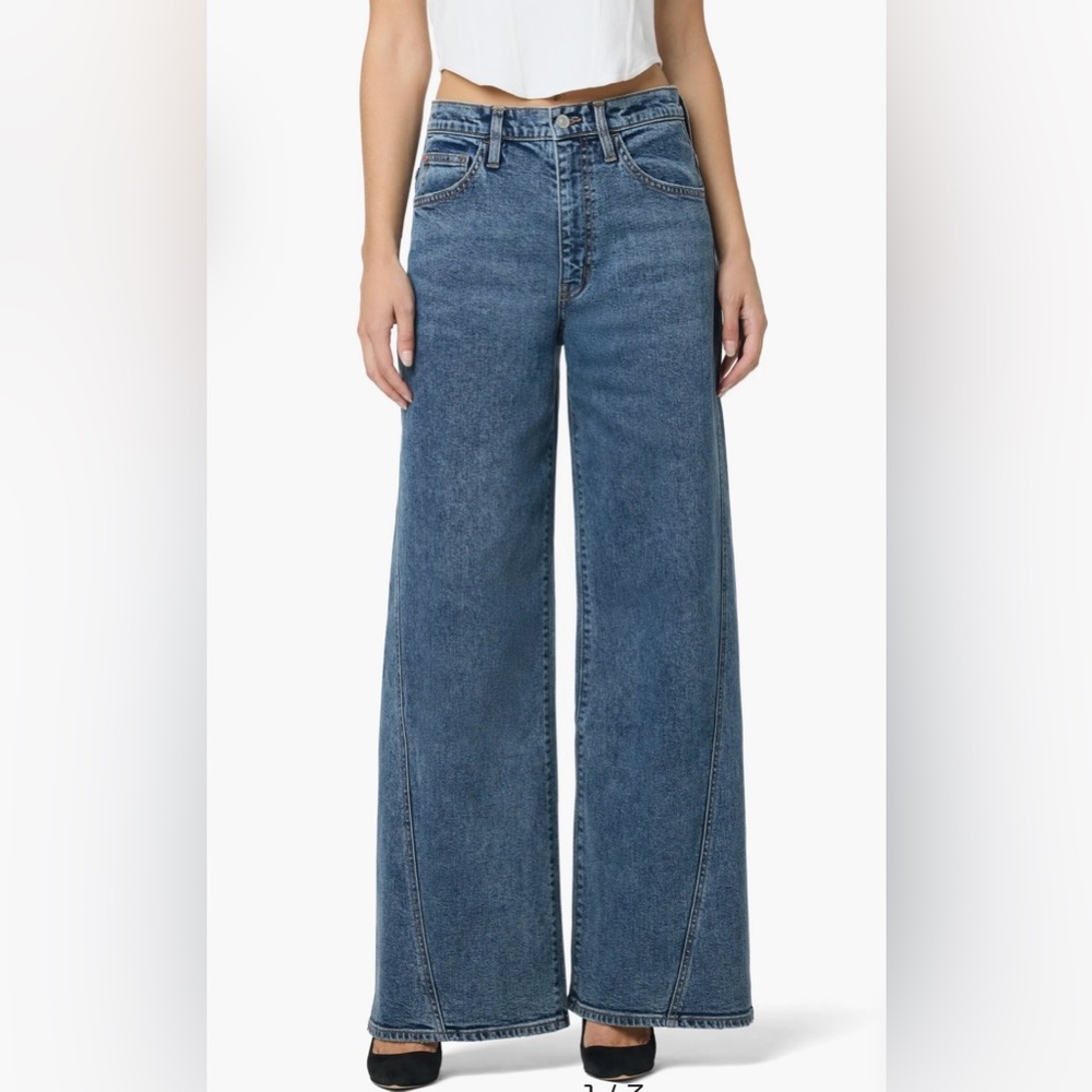 Hudson Women’s Jeans Wide-Leg Denim, Sz 28
99% Cotton. NWT